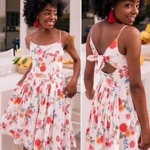 Gal meets glam Cassie sundress